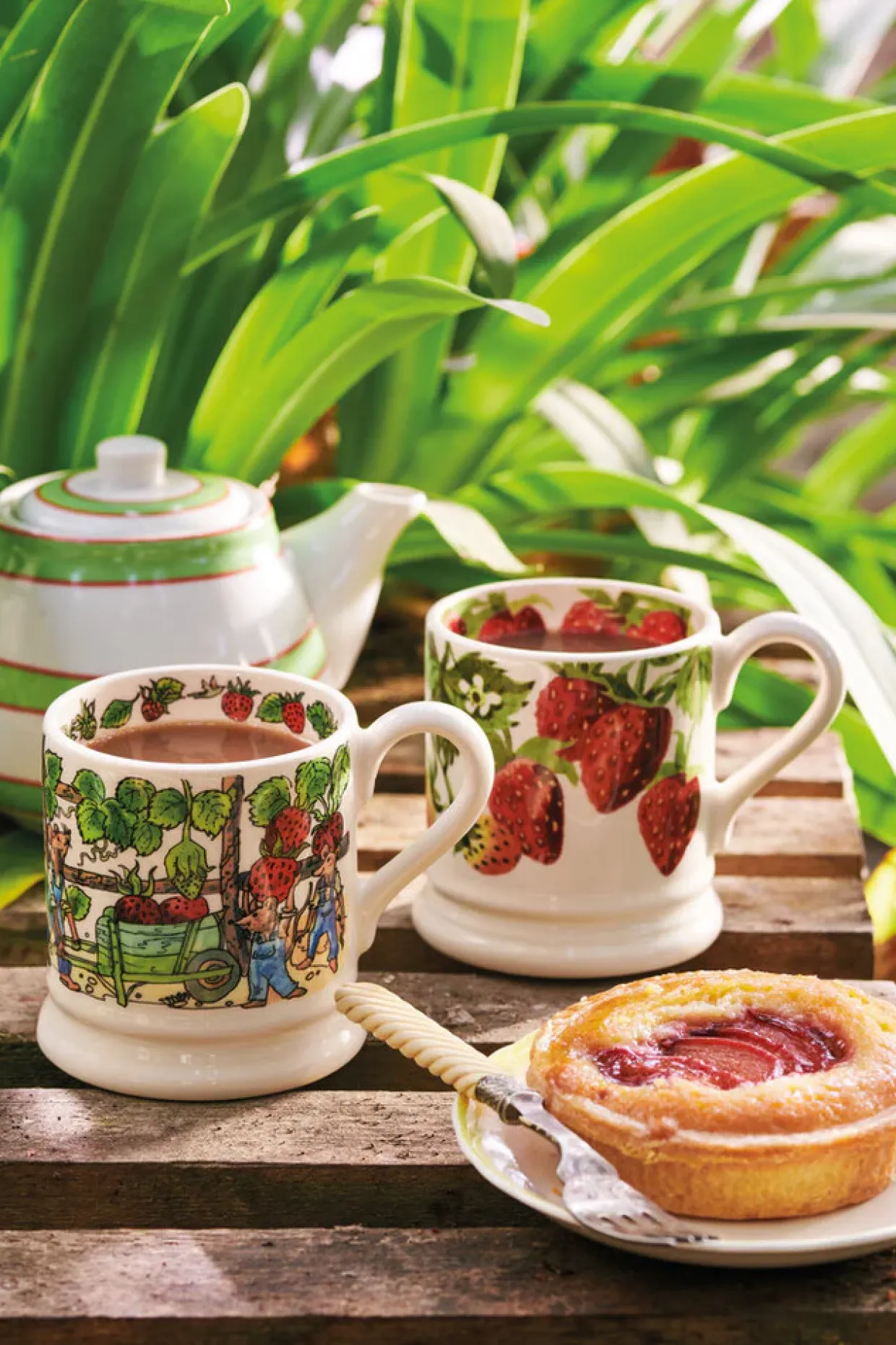Fruit Picking 1/2 Pint Mug