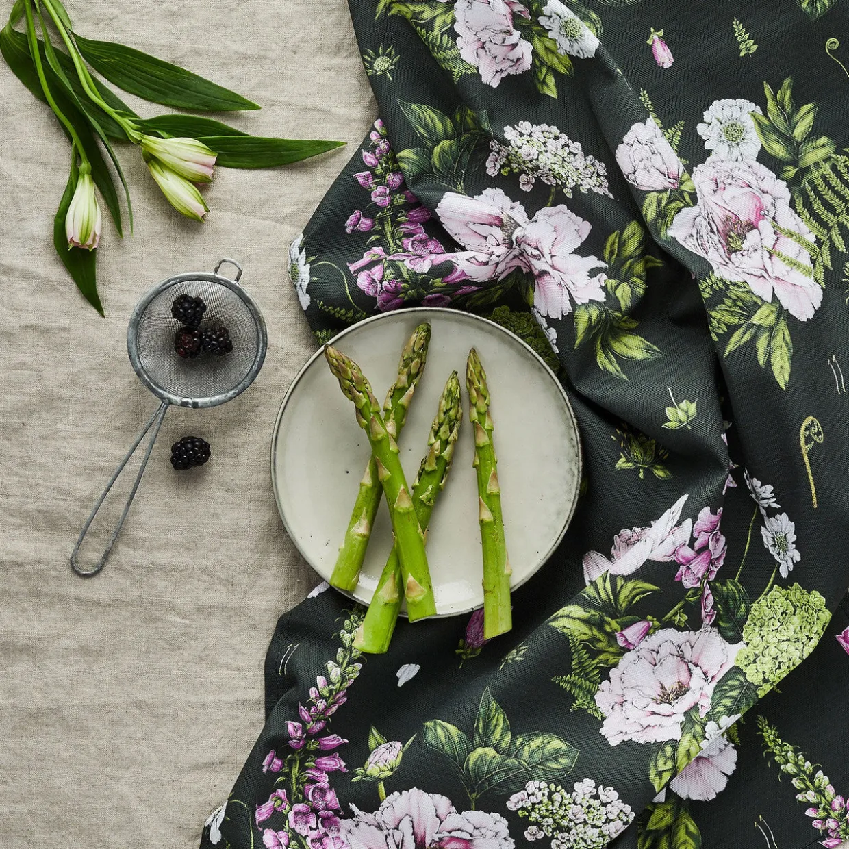 Summer Garden Tea Towel - Dark Green