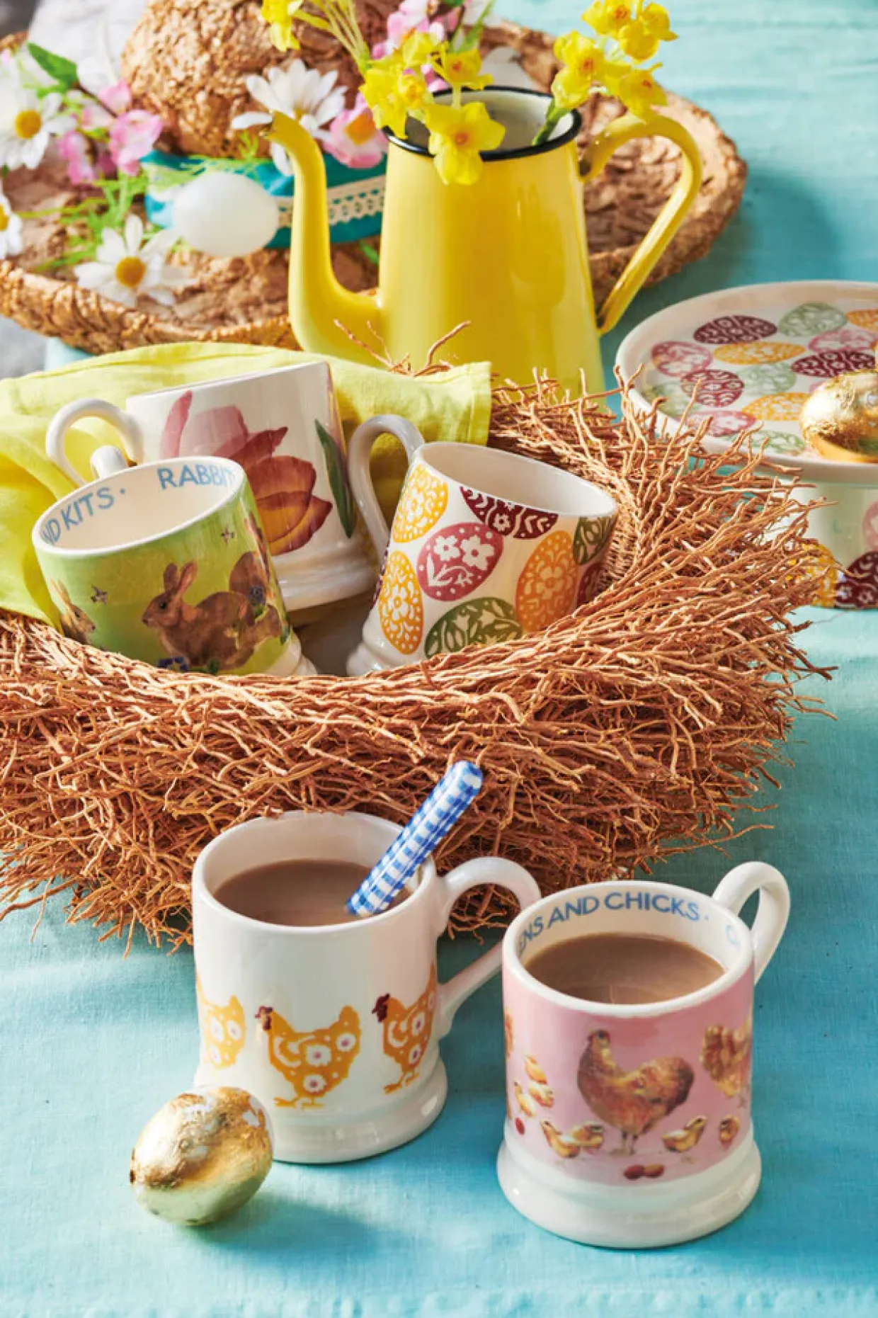 Yellow Hen 1/2 Pint Mug